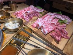 -金顺韩式烤肉·网红烤肉店(广利路店)