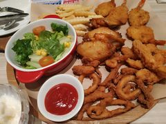 -必胜客(东大桥店)