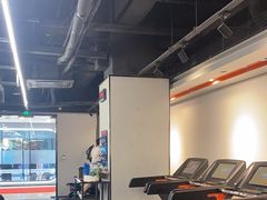 -乐刻运动健身(同曦假日百货店)