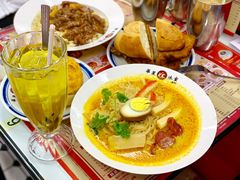 猪扒包-華人 華星冰室(氹仔 店)