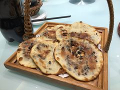 -江南韵·无锡太湖文化体验餐厅(凤凰天街店)