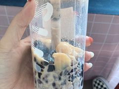奶茶三兄弟-CoCo都可(双井家乐福店)