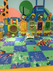 -爱婴室(上海浦建路店)