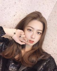 -东秀护肤造型