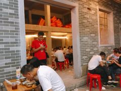 -陈老添美食店(宝华路店)