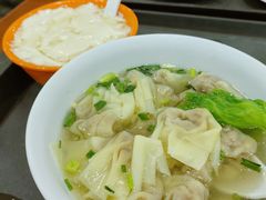 馄饨-华中科技大学东教工食堂