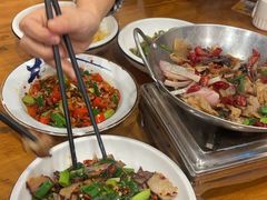 -湘缘道客•湘缘饭店·25年湘菜馆(古墩路店)