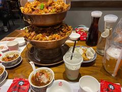 -沪小二铜炉蛙锅(苏州中心星悦汇店)