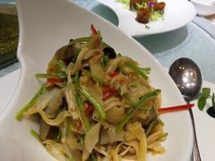 -品味居·首店·大连鲜活海鲜大连菜(东港店)