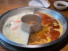 -佬土鹅肠火锅(解放路店)