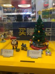 -乐高品牌旗舰店(人民广场店)