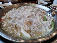 -老来福·非遗酸汤兔(凯旋路店)
