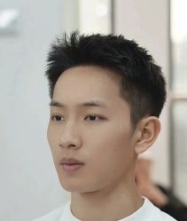 -米娜男士新国潮理发馆