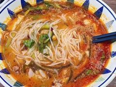 -老字号正宗四川麻辣烫(重庆路店)