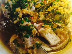 -阿瓦山寨·湘菜现炒·剁椒鱼头王(咸阳总店)