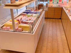 面包甜点陈列柜-好利来(四惠店)