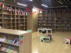 -金砾教育培训(宝山校区)