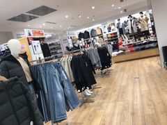 -优衣库(东莞东城万达广场店)