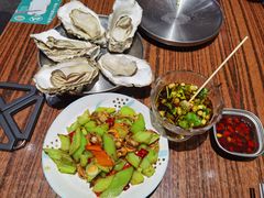 -蚝堡海鲜·威海菜·海肠捞饭·烧烤·亚洲吃蚝公司(幸福门店)