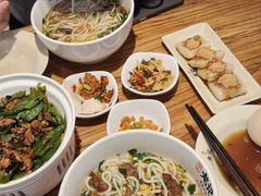 -湘人龙记老长沙米粉(鸟巢店)