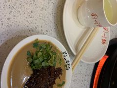 -刘一锅筋头巴脑(新民街店)