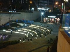 -易生活购物公园