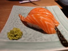 三文鱼中腩寿司-沼津港日本料理·寿喜烧·烧鸟(新世界大丸百货店)