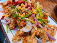 香酥椒盐牛蛙-虾弄弄海派小龙虾·牛羊蝎子火锅