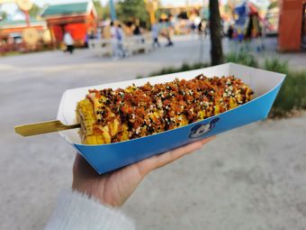 玉米热狗餐车(上海迪士尼乐园店)