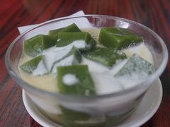 -周大娘牛乳(旧寨古村总店)