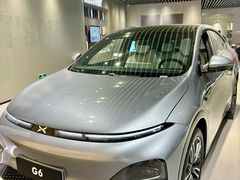 -小鹏汽车体验中心(苏州龙湖狮山天街店)