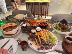 -ELI FALAFEL Lebanese&Mediterranean黎巴嫩美食(富城路店)