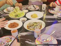 -新白鹿餐厅(百联中环店)