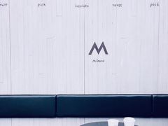 -M Stand(南京紫峰大厦店)