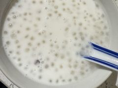 每日糖水-肥仔文澳门猪骨煲(南京西路店)