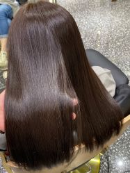 -Tloml salon