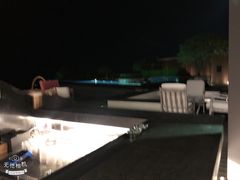 -瑰丽酒店·海吧·天际下午茶·现场DJ·天台酒吧