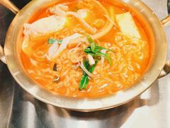 辛拉面-韩聚屋韩国烤肉餐厅(新北万达店)