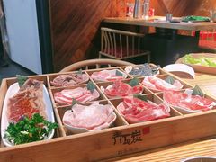 -青瓦炭韩潮烤肉(花园道店)