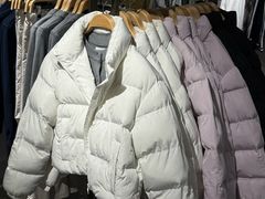 -URBAN REVIVO(七宝领展广场店)