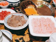 -小天鹅火锅·一线江景洪鼎旗舰店(洪崖洞店)