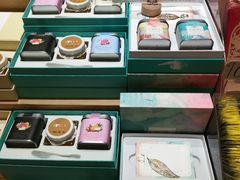 -猫的天空之城概念书店(杭州南宋御街店)