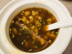 新海鲜酸辣汤-宏达宴老菜馆(群力第四大道店)