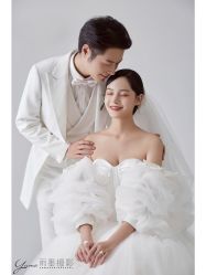 -雨墨婚纱摄影工作室