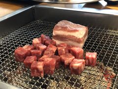 五花肉-肉甲韩国木炭烤肉(新壹街1店)