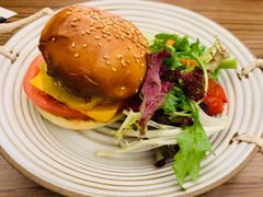 -玲婧胡同·生日蛋糕·餐厅(嘉里城店)