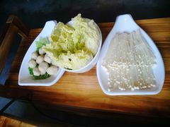 -小小河边鱼(天润城店)