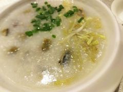 皮蛋瘦肉粥-东方之珠海鲜酒楼(南开店)