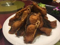 本帮熏鱼-旭龙鱼头王(航华店)
