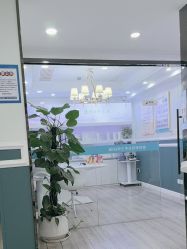-白博士祛痘·皮肤管理中心